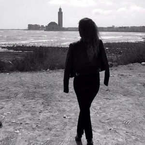 Meet your Posher, Kamellia